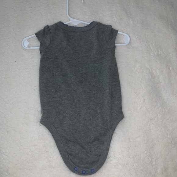 Circo Girls 0-3M 'I love my mom!' Onesie - Picture 2 of 3